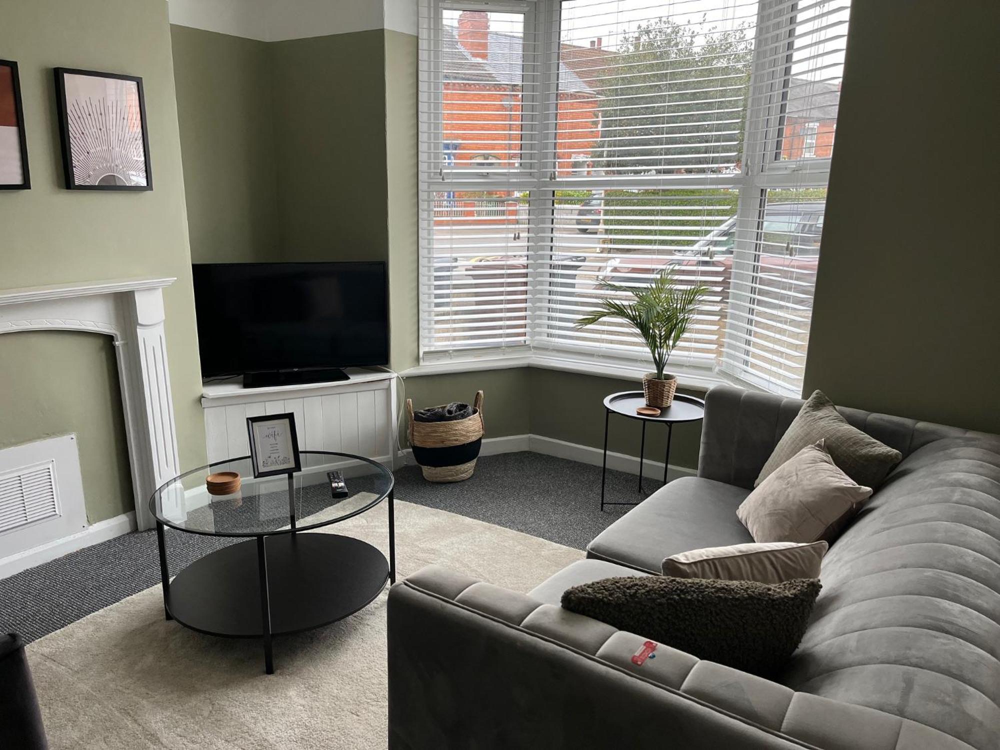 Casa de Férias Stylish Townhouse In Lincoln